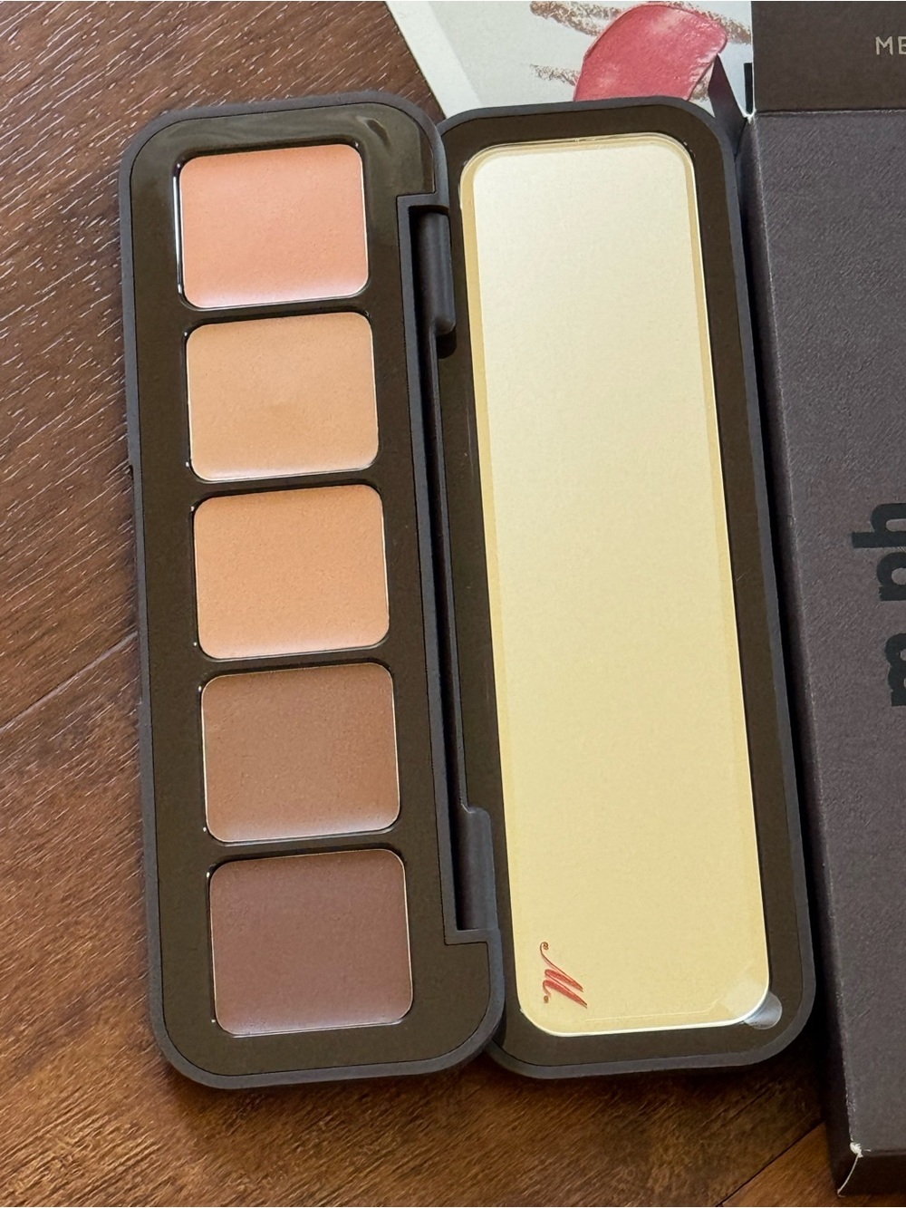 MPH MEDIUM shade underpainting with one lippie and lip liner • check photos - Picture 5 of 16